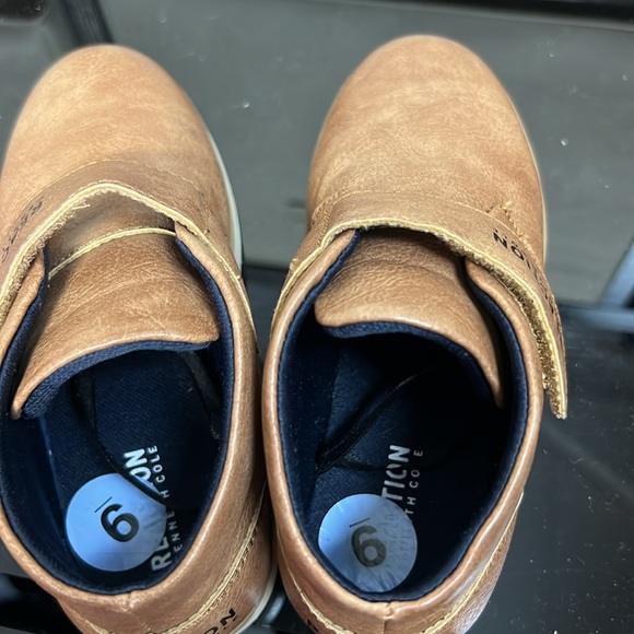 Kenneth Cole - Picture 6 of 7